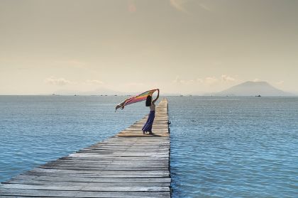 Sul punto di essere Altrove Sul punto di essere Altrove